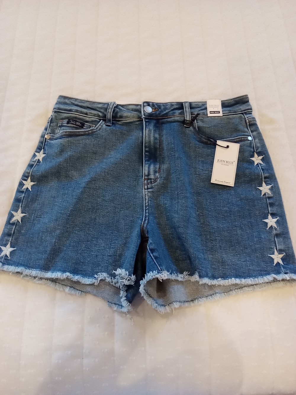 Judy Blue Denim Star-Trim Frayed Hem Shorts Women's Sz XL NWT